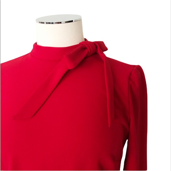 CALVIN KLEIN Bow Tie at Neck Exposed Gold Zipper Long Sleeve Red Sz 6 New - Picture 2 of 9